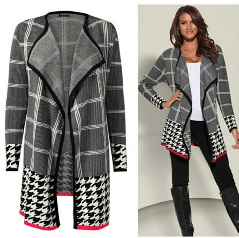 Venus cardigan small